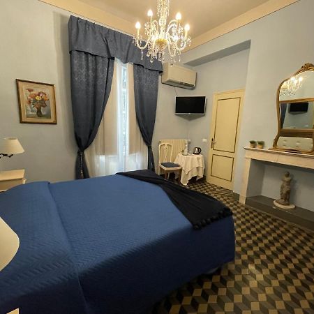 La Boheme Bed & Breakfast ลุคคา ภายนอก รูปภาพ